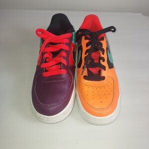 Nike Kids Air force 1 LV8 GS " What the 90s" snakers.